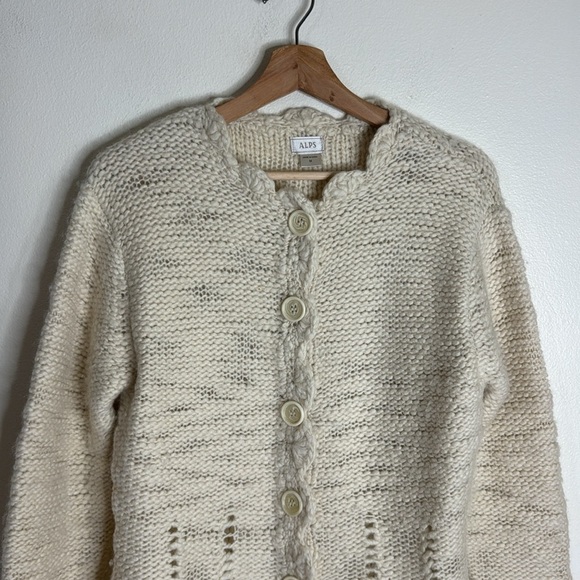 Vtg Alps 100% Wool Long Sleeve Chunky Cottage Core Button Cardigan Sweater M - Picture 2 of 10